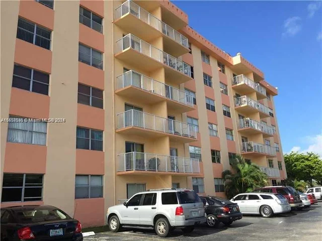 16465 NE 22nd Ave # 205, North Miami Beach FL 33160