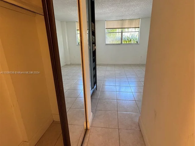 16465 NE 22nd Ave # 205, North Miami Beach FL 33160