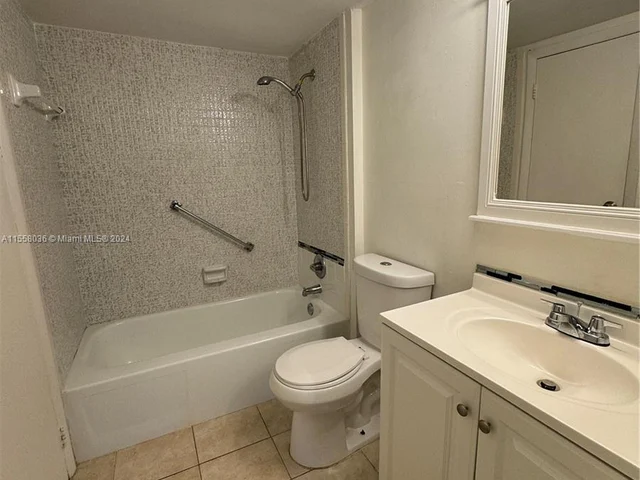 16465 NE 22nd Ave # 205, North Miami Beach FL 33160