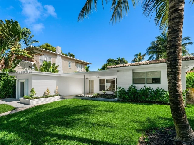 2385 N Bay Rd, Miami Beach FL 33140