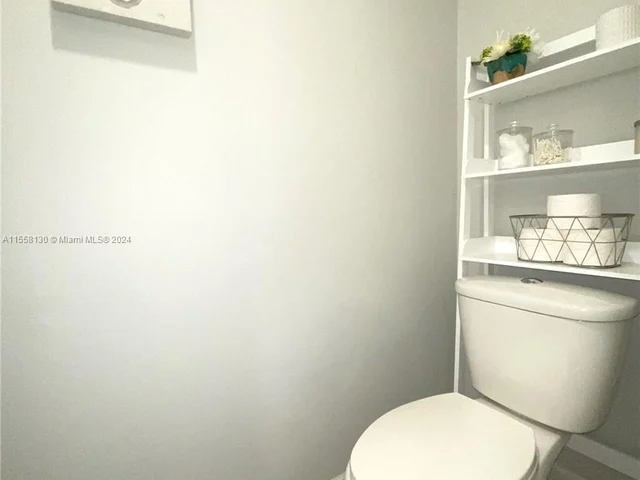 6417 Windmill Gate Rd # 6417, Miami Lakes FL 33014