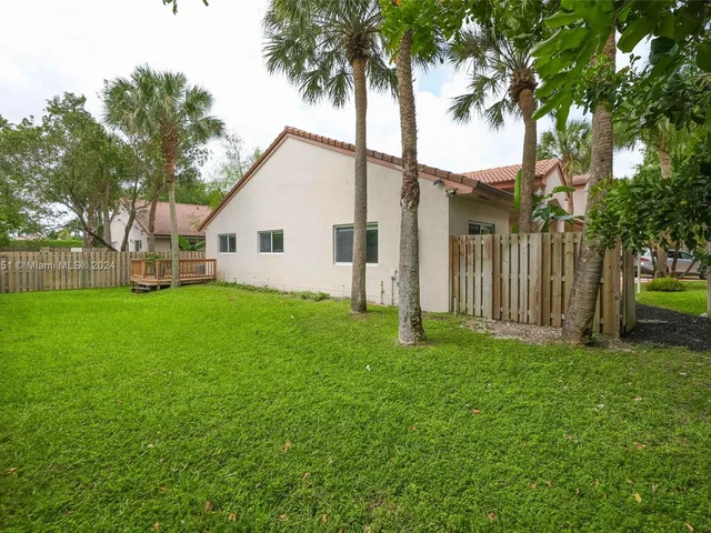 10921 W Broward Blvd # 10921, Plantation FL 33324