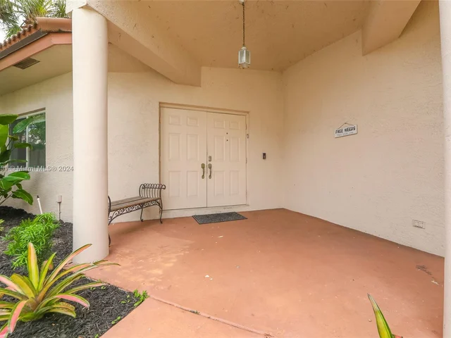 10921 W Broward Blvd # 10921, Plantation FL 33324