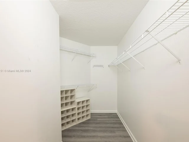 10921 W Broward Blvd # 10921, Plantation FL 33324