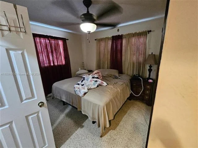 4225 SW 87th Ave, Miami FL 33165