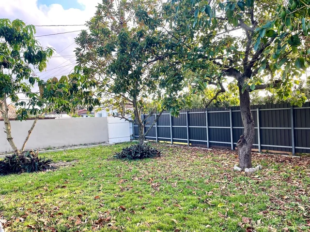 7820 W 15th Ave, Hialeah FL 33014