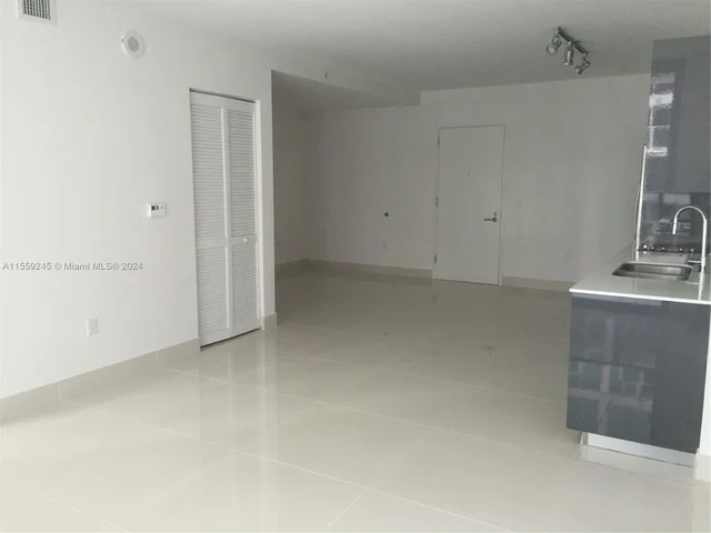 31 SE 6TH ST # 1106, Miami FL 33131