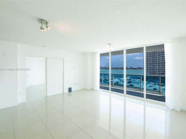 1881 79th St Cswy # 906, North Bay Village FL 33141