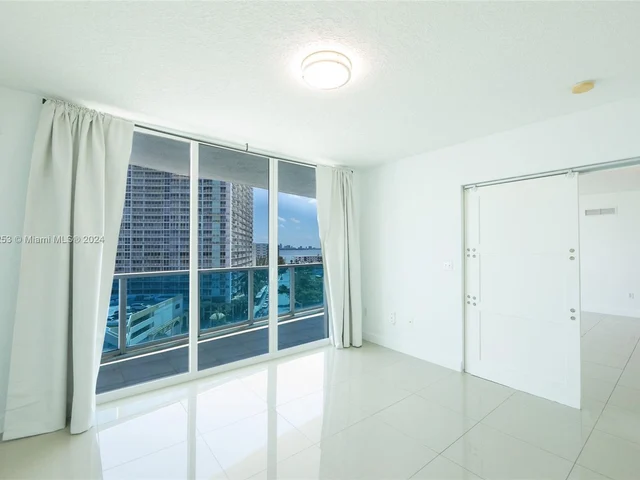 1881 79th St Cswy # 906, North Bay Village FL 33141