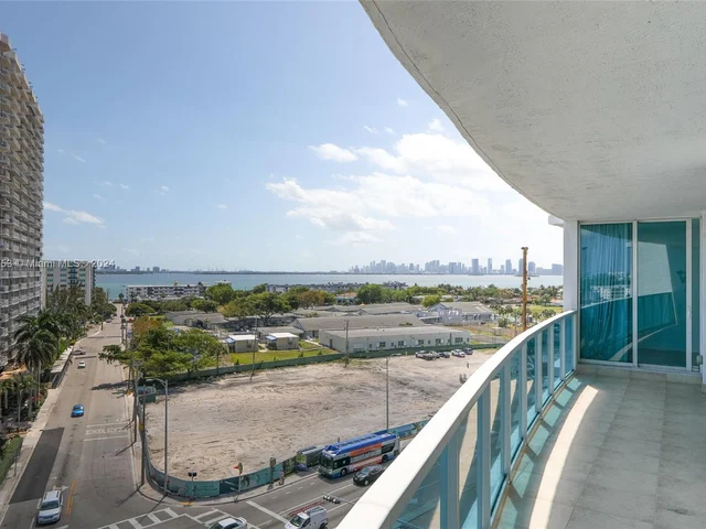 1881 79th St Cswy # 906, North Bay Village FL 33141