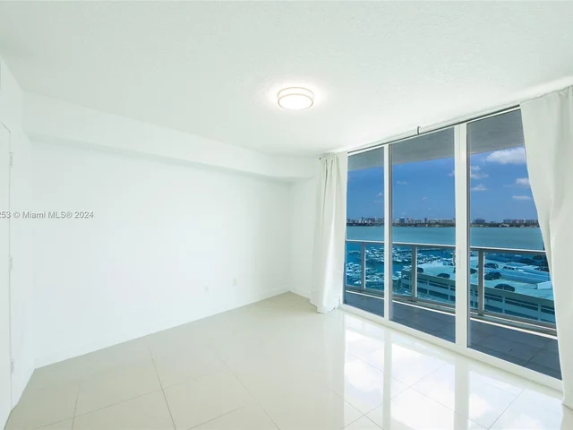 1881 79th St Cswy # 906, North Bay Village FL 33141