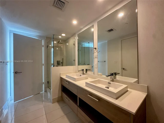 1300 S Miami Ave # 1204, Miami FL 33130