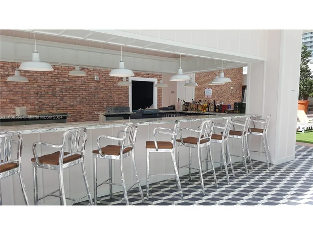 1300 S Miami Ave # 1204, Miami FL 33130