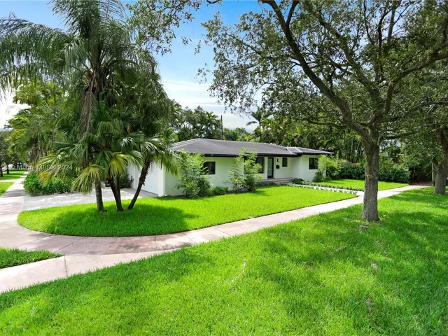 5301 Maggiore St, Coral Gables FL 33146
