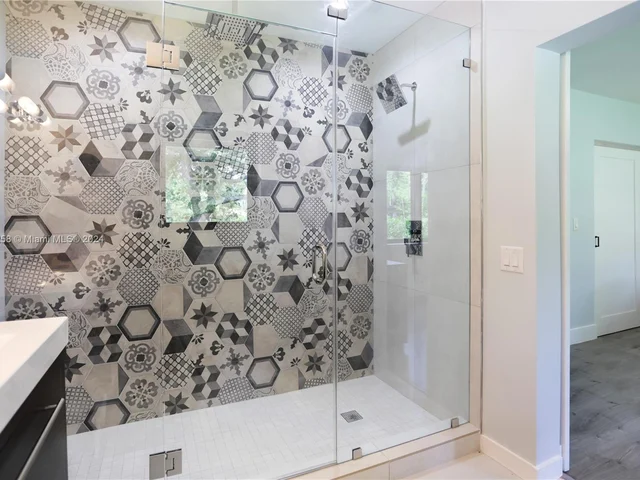 5301 Maggiore St, Coral Gables FL 33146