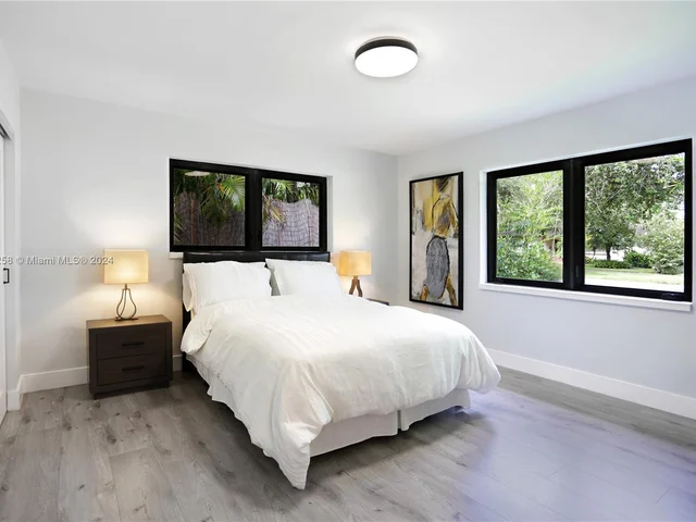 5301 Maggiore St, Coral Gables FL 33146