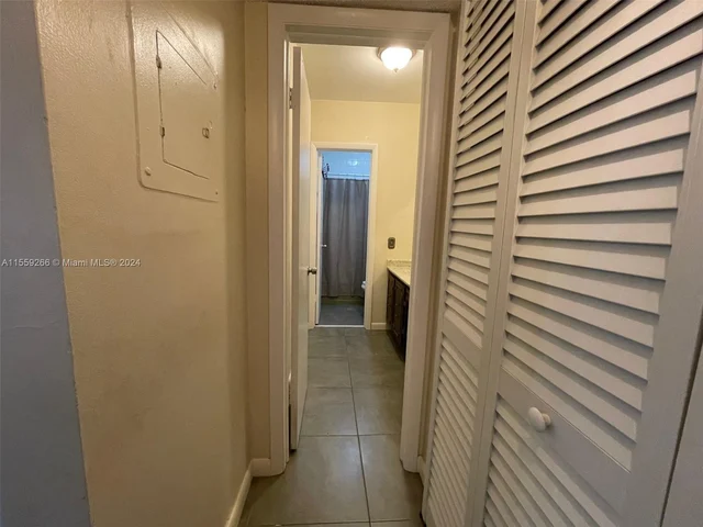 4850 SW 63rd Ter # 132, Davie FL 33314