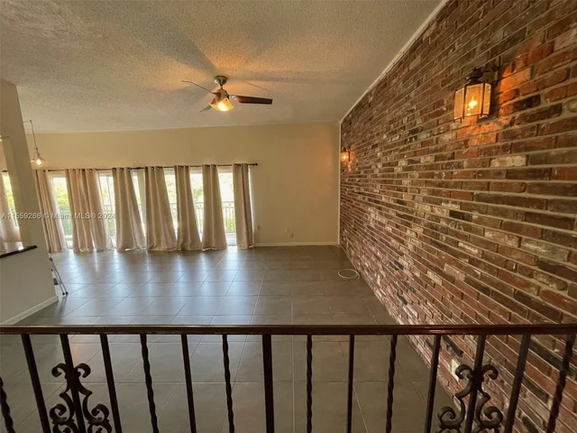 4850 SW 63rd Ter # 132, Davie FL 33314