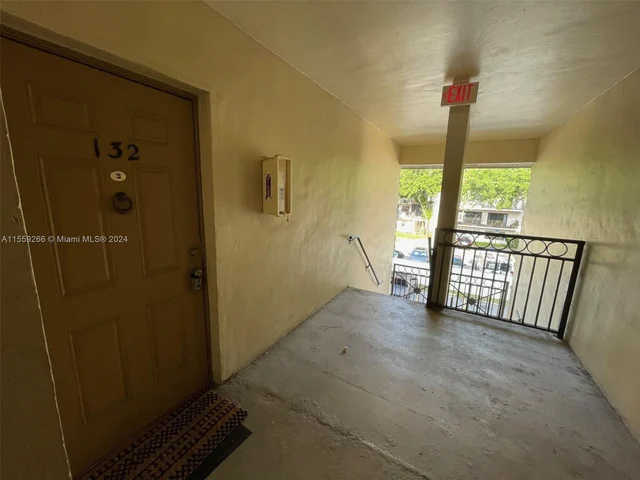 4850 SW 63rd Ter # 132, Davie FL 33314
