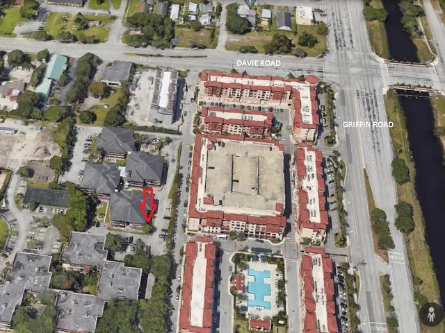 4850 SW 63rd Ter # 132, Davie FL 33314