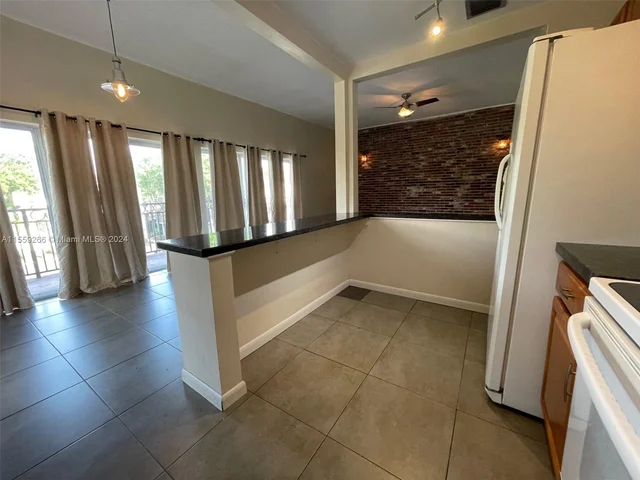 4850 SW 63rd Ter # 132, Davie FL 33314