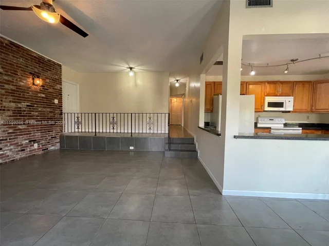 4850 SW 63rd Ter # 132, Davie FL 33314