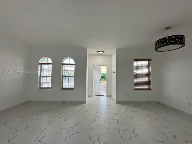 5225 NW 112th Ave # 5, Doral FL 33178