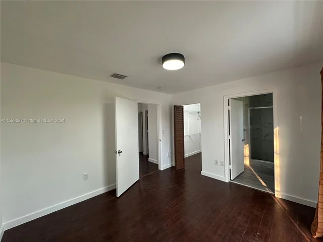 5225 NW 112th Ave # 5, Doral FL 33178