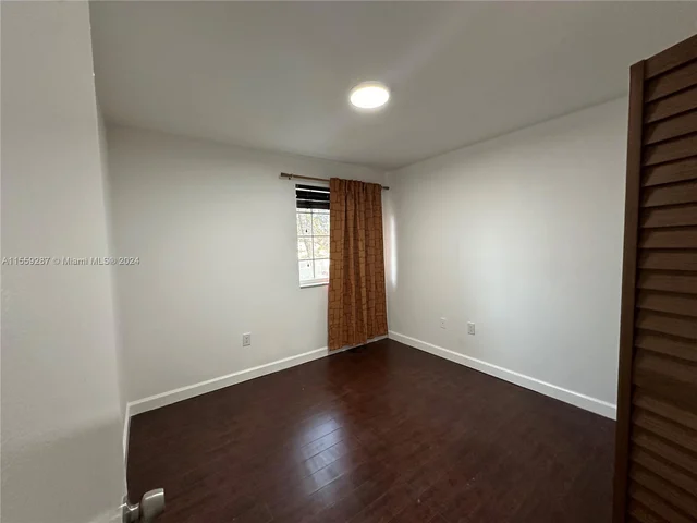 5225 NW 112th Ave # 5, Doral FL 33178