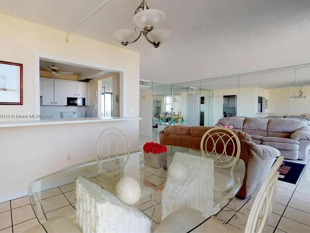 3625 N Country Club Dr # 2601, Aventura FL 33180