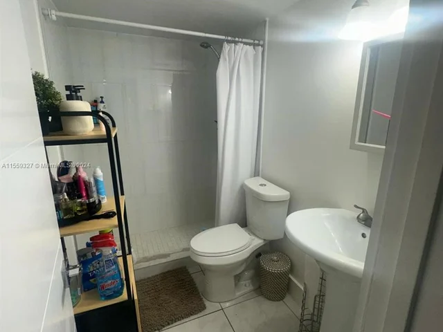 6620 W 2nd Ct # 102, Hialeah FL 33012