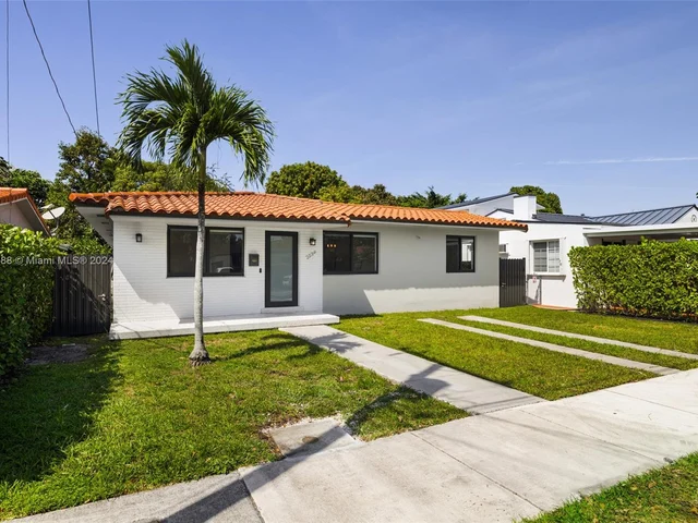 2539 SW 20th St, Miami FL 33145