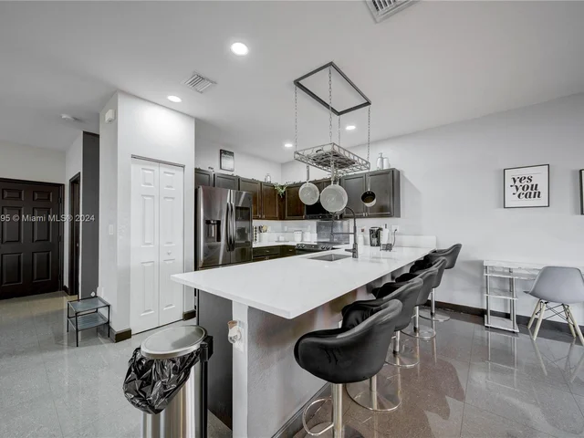 3144 SE 3rd Dr, Homestead FL 33033