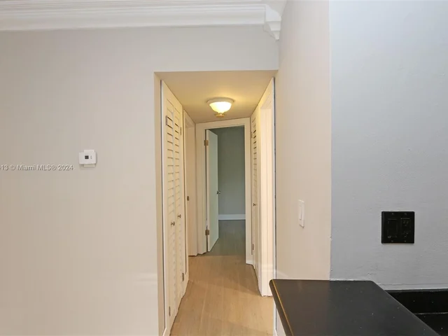 3375 Franklin Ave # D, Miami FL 33133