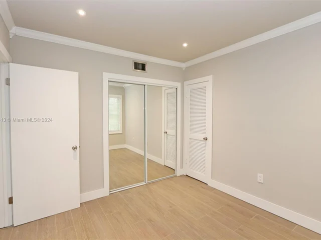 3375 Franklin Ave # D, Miami FL 33133