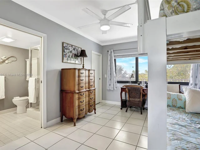 2300 NE 33rd Ave # 402, Fort Lauderdale FL 33305