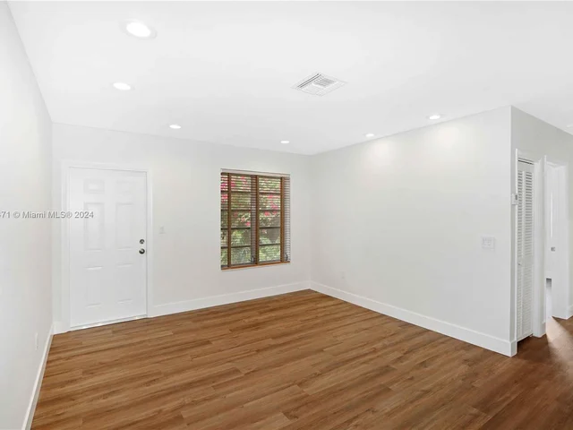 1954 SW 25th Ter, Miami FL 33133