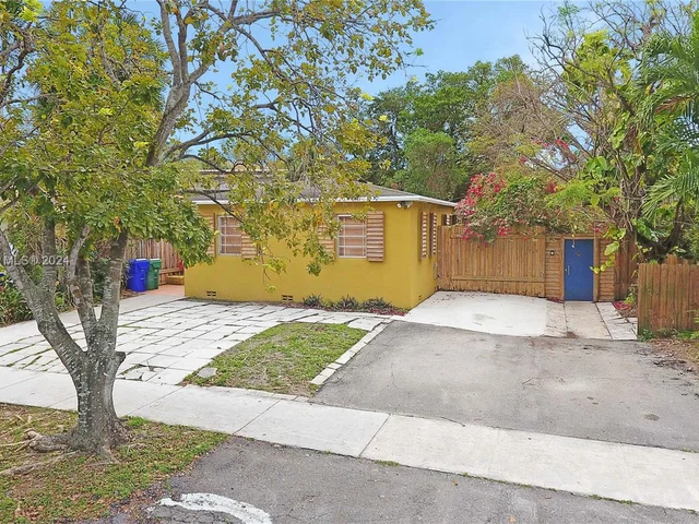 1954 SW 25th Ter, Miami FL 33133