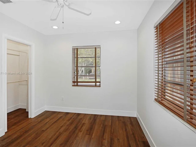 1954 SW 25th Ter, Miami FL 33133