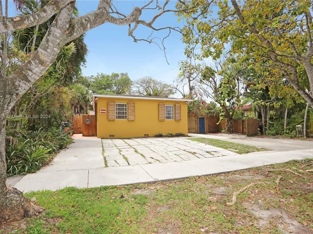 1954 SW 25th Ter, Miami FL 33133