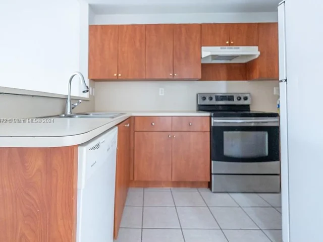 784 SW 106th Ave # 1902, Pembroke Pines FL 33025