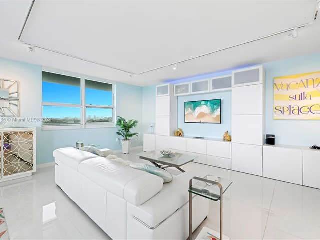 650 West Ave # 1211, Miami Beach FL 33139