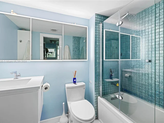 650 West Ave # 1211, Miami Beach FL 33139