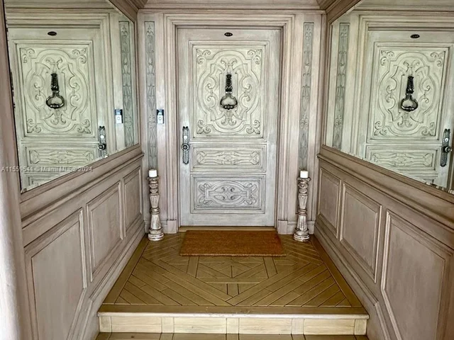 11111 Biscayne Blvd # G, Miami FL 33181