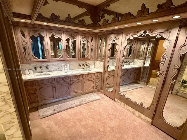 11111 Biscayne Blvd # G, Miami FL 33181