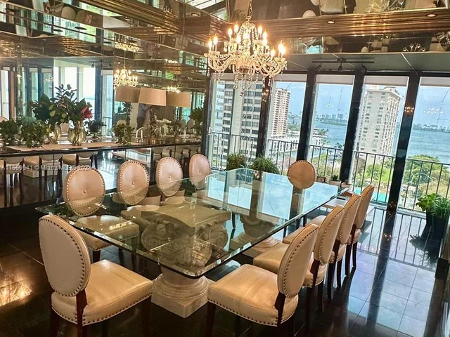 11111 Biscayne Blvd # G, Miami FL 33181