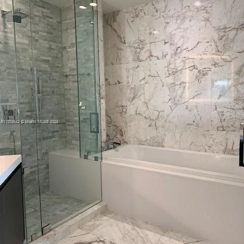 851 NE 1st Ave # 2110, Miami FL 33132