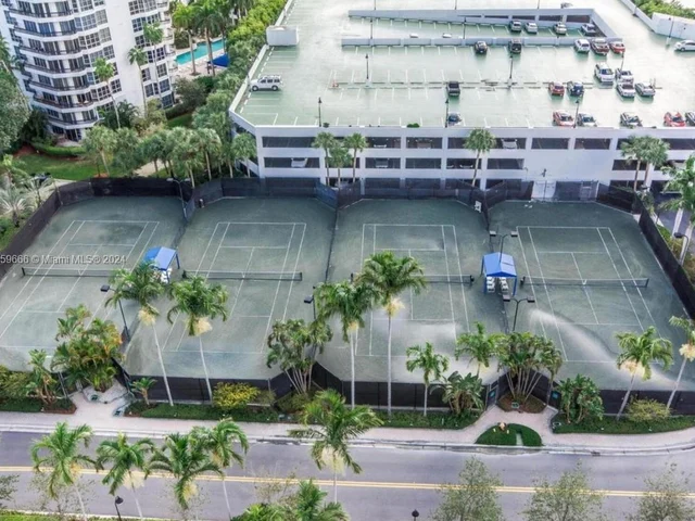 3600 Mystic Pointe Dr, Aventura FL 33180