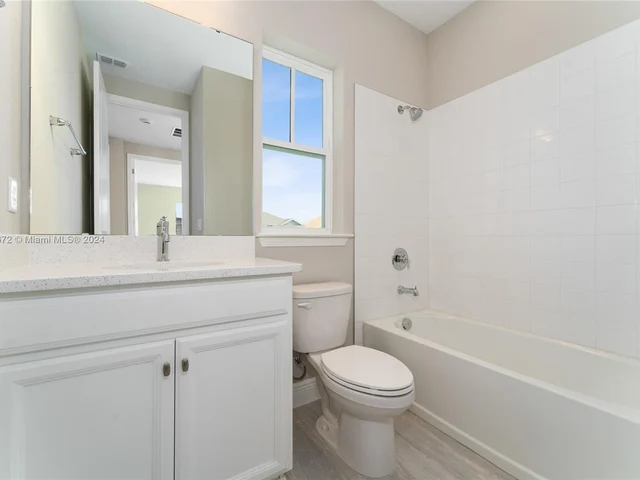 13254 Mcmillan Dr, Orlando FL 32827