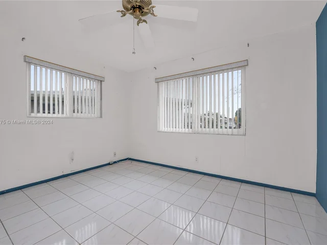 4301 NW 46th St, Tamarac FL 33319